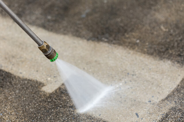 parking lot pressure washing in greenville